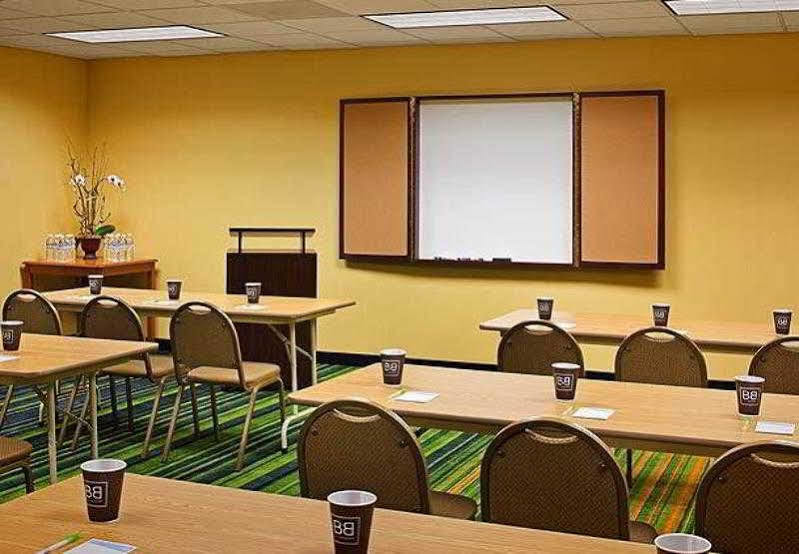 فندق فيرفيلد إن آند سويتس نابا, أمريكان كانيون نابا، كاليفورنيا المظهر الخارجي الصورة